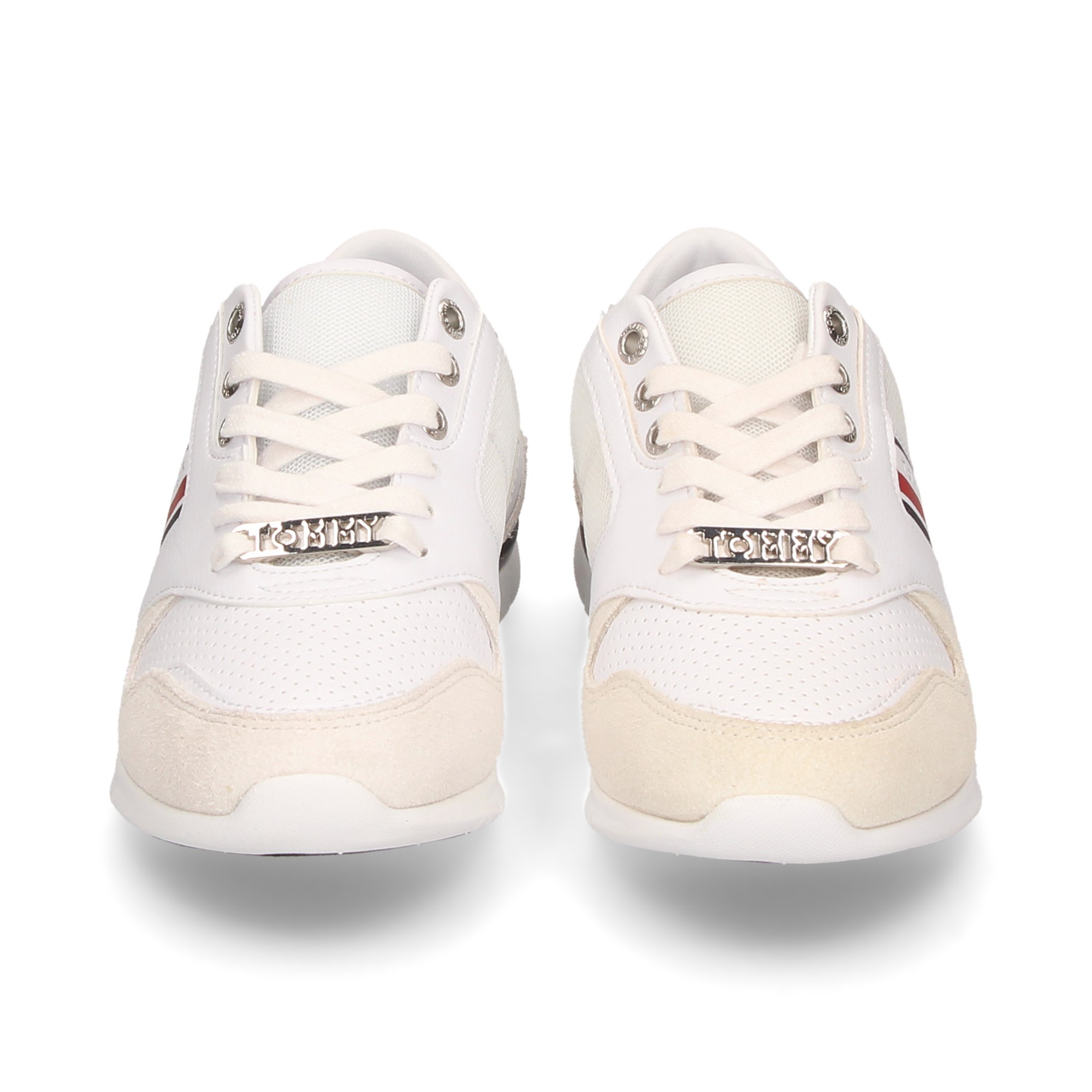 sporty-suede-white-perforated-skin