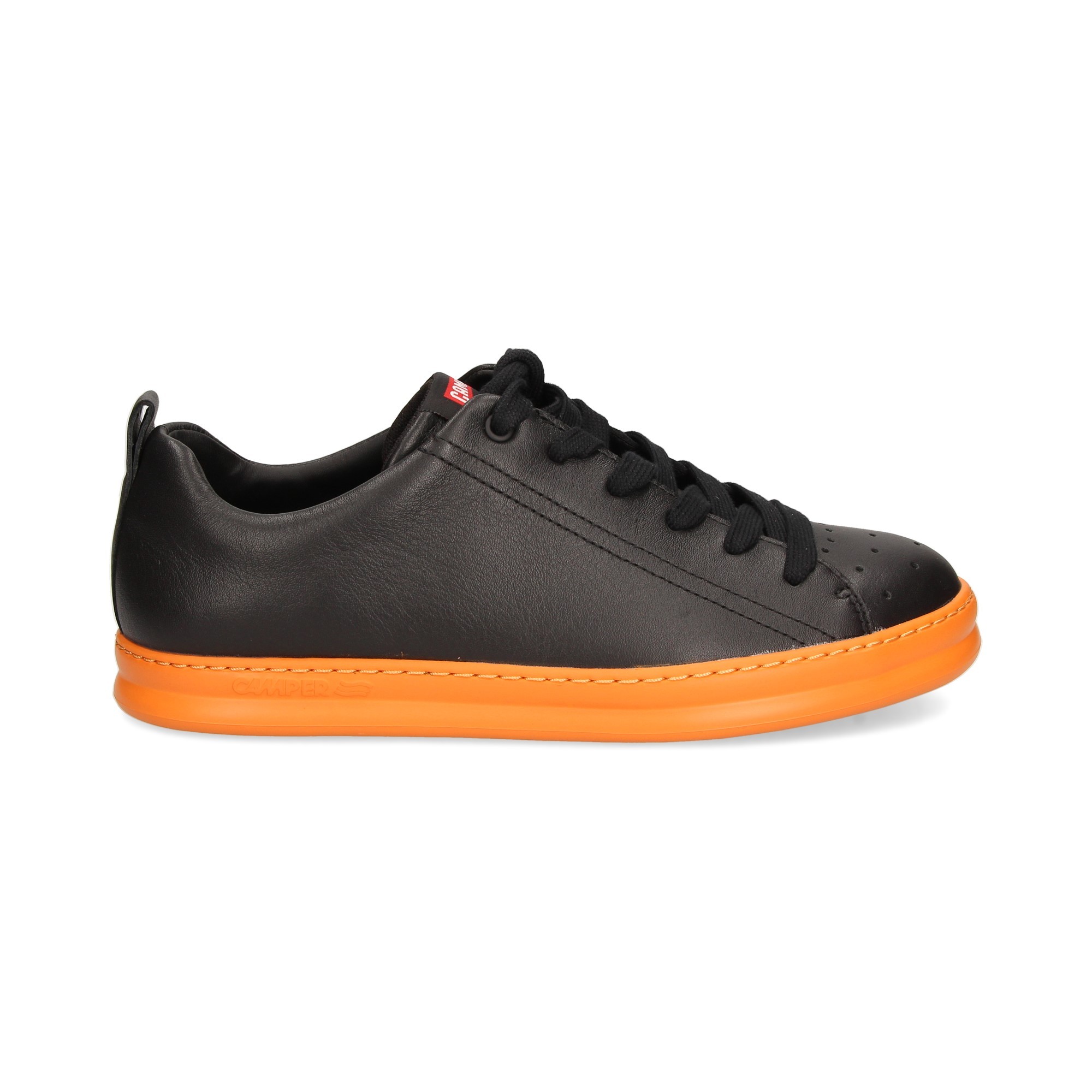 sporty-sole-waves-black-leather