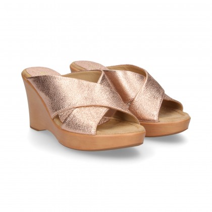 CRACKLED PINK GOLD CROSS PADDLE WEDGE