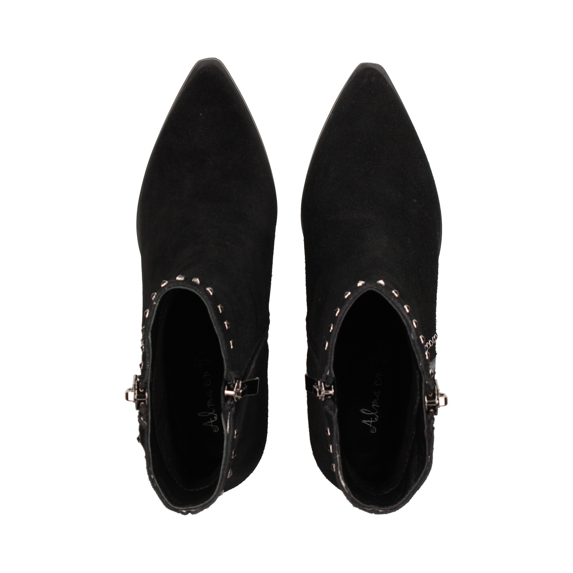 botin-tachas-ante-negro