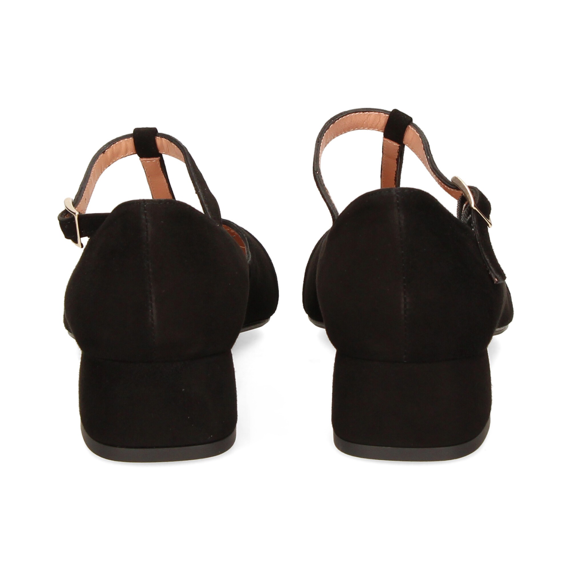 bebe-tachas-ante-negro