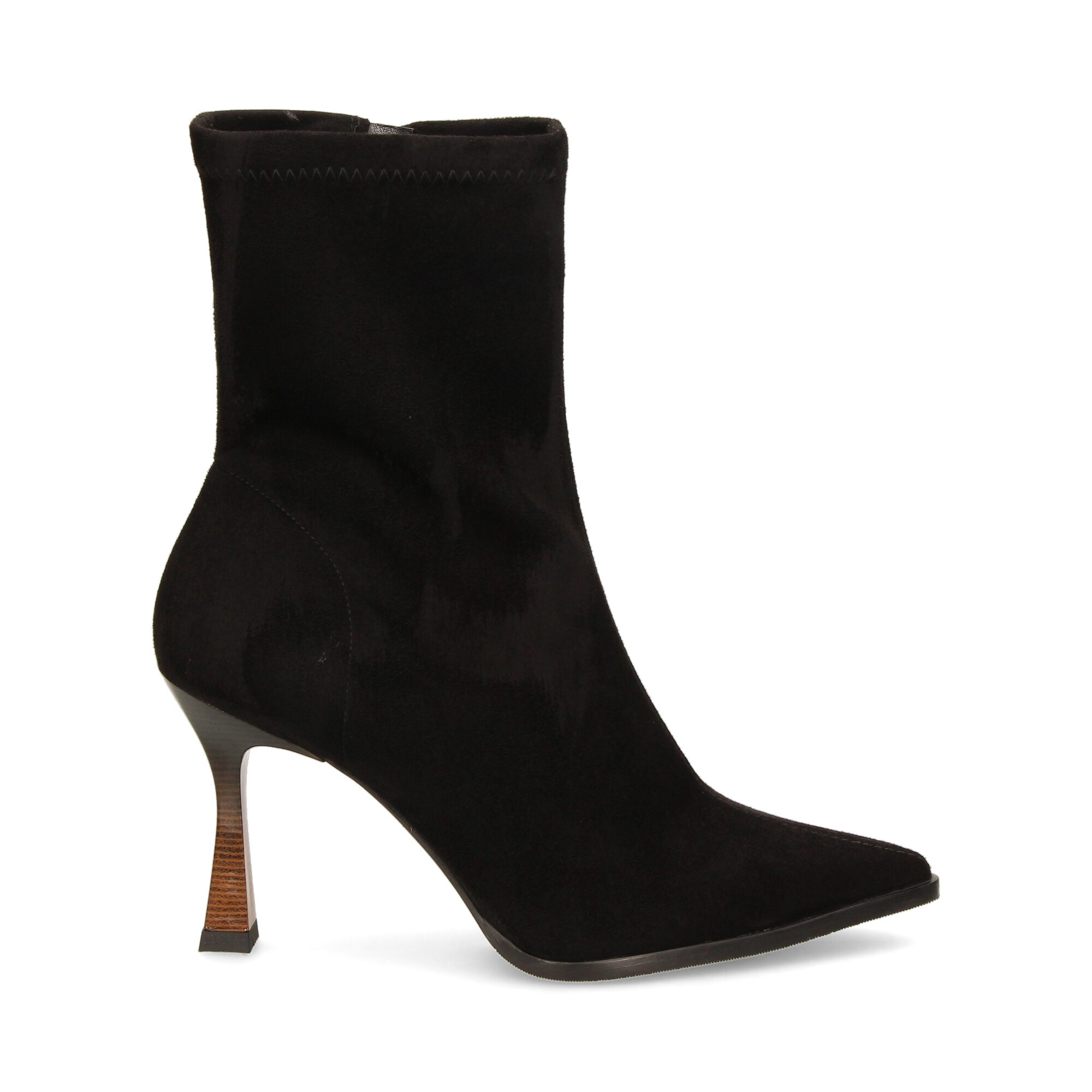 botin-ante-negro