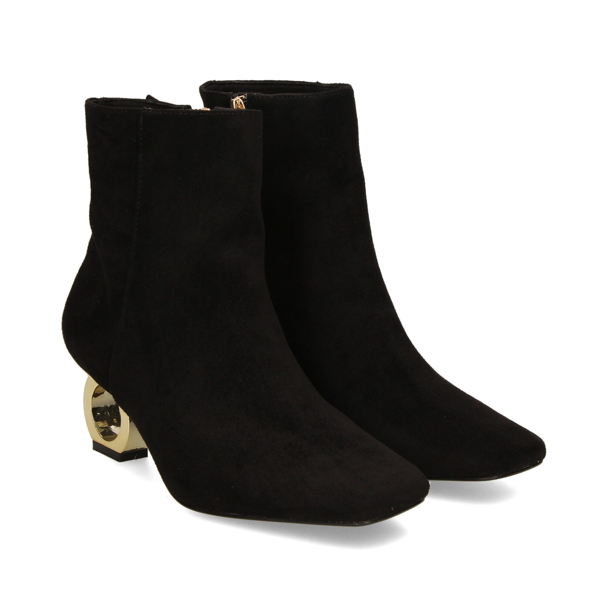 botin-ante-negro