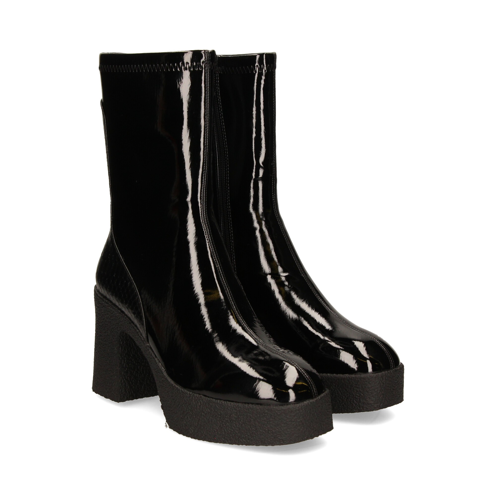 botin-plataforma-charol-negro