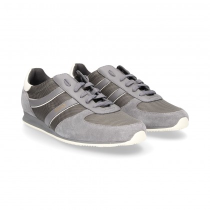 LACETS SPORTIFS EN NYLON/GRIS À L'AVANT