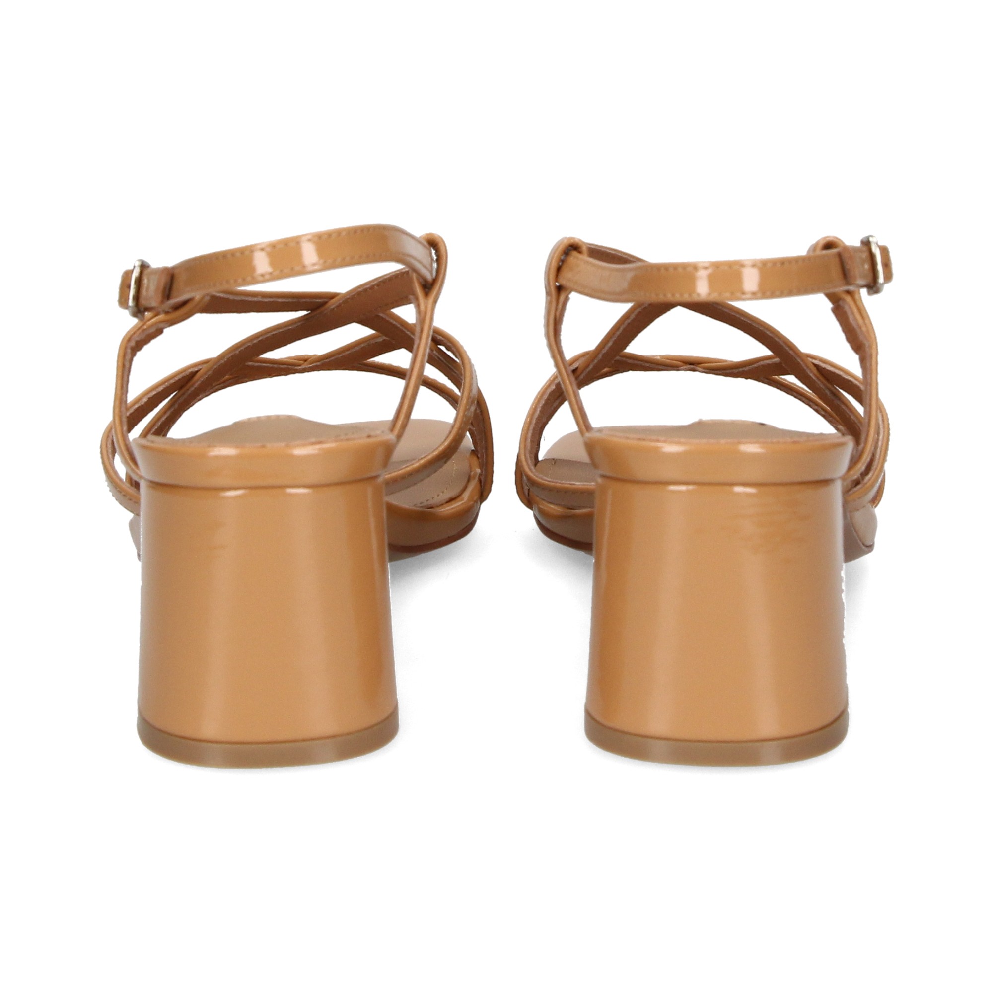sandalia-tiras-cruzadas-charol-camel