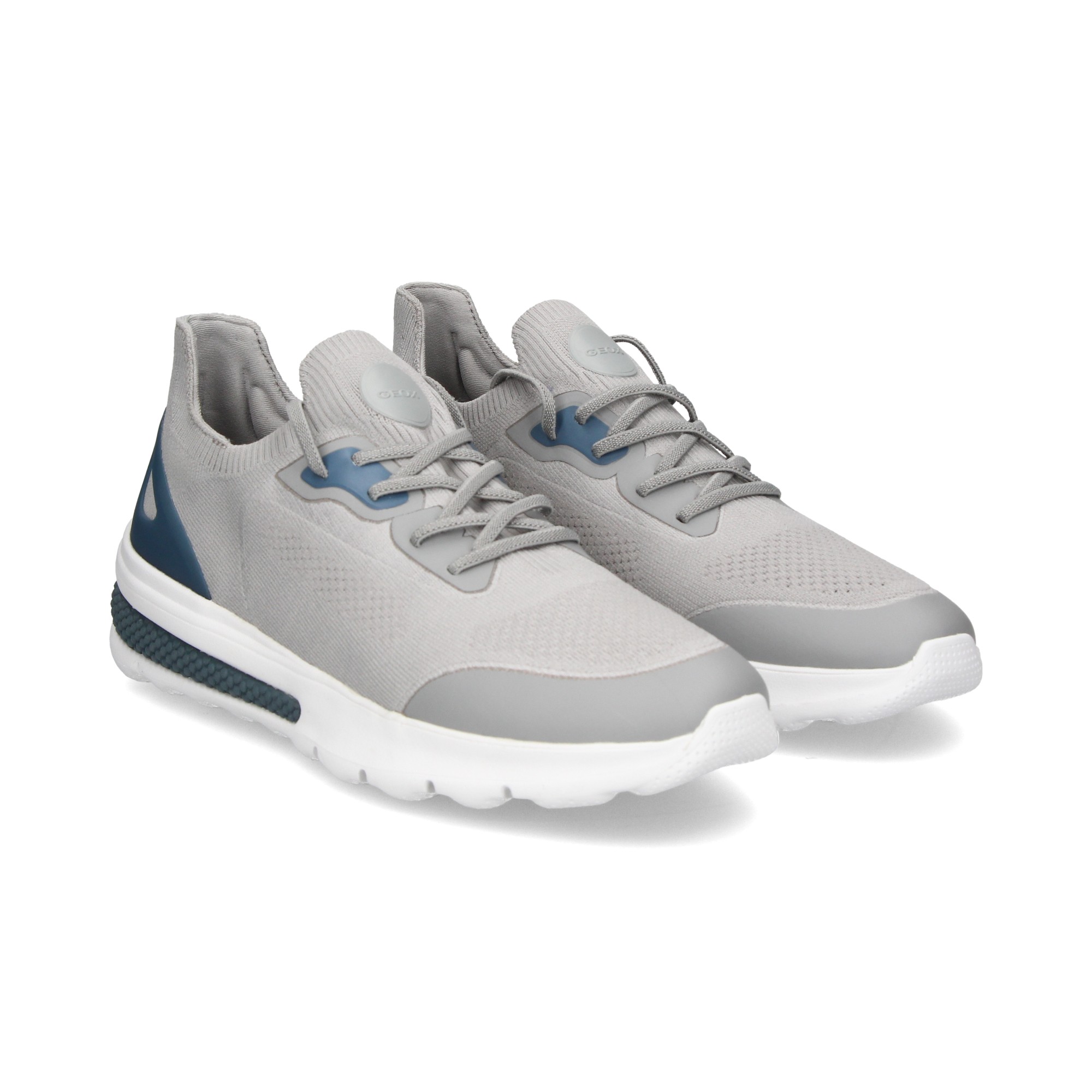 talon-azul-deportivo-calcetin-gris
