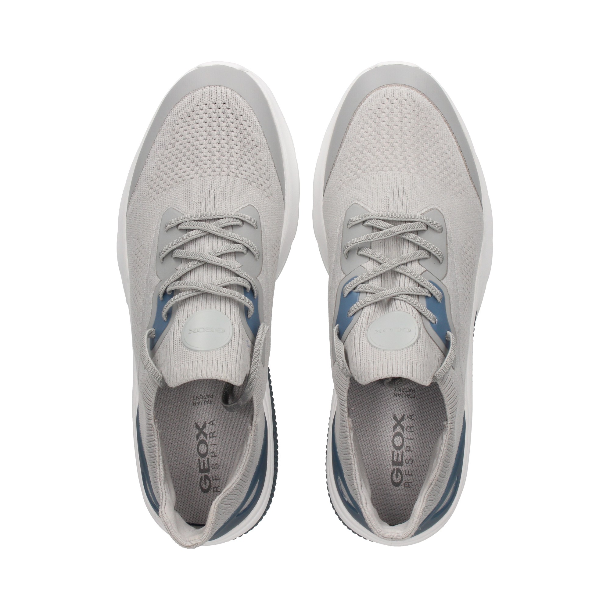 talon-azul-deportivo-calcetin-gris