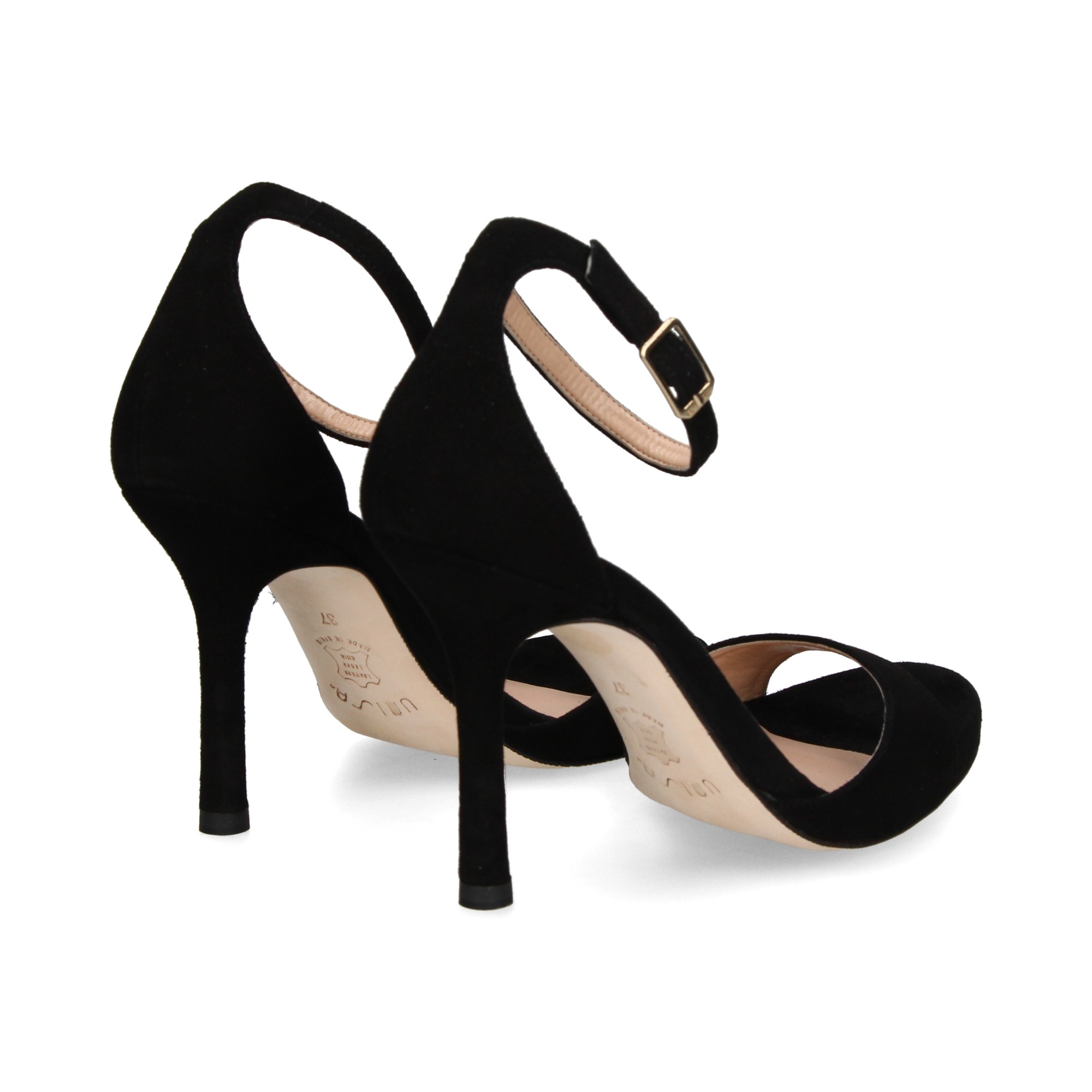 carmelita-talon-cerrado-ante-negro