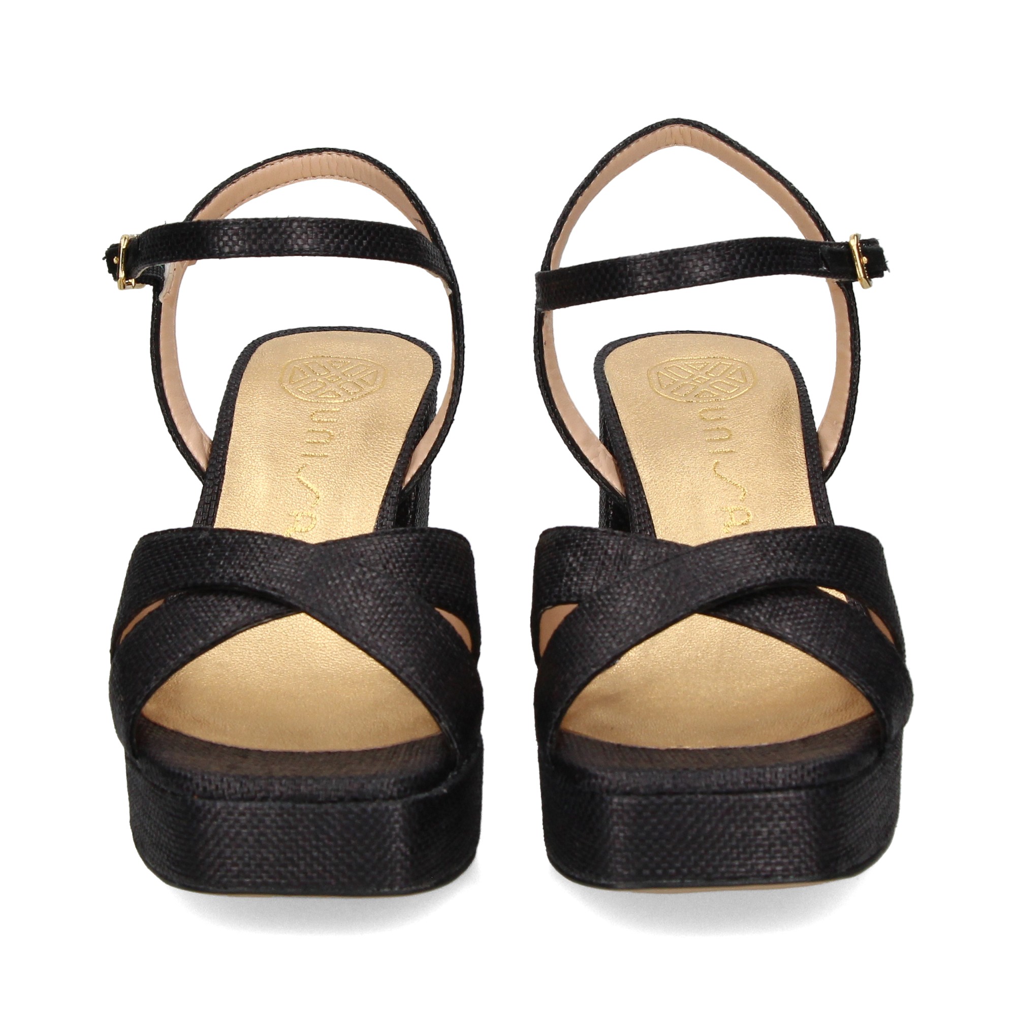 carmelita-cruzada-platrafia-negro