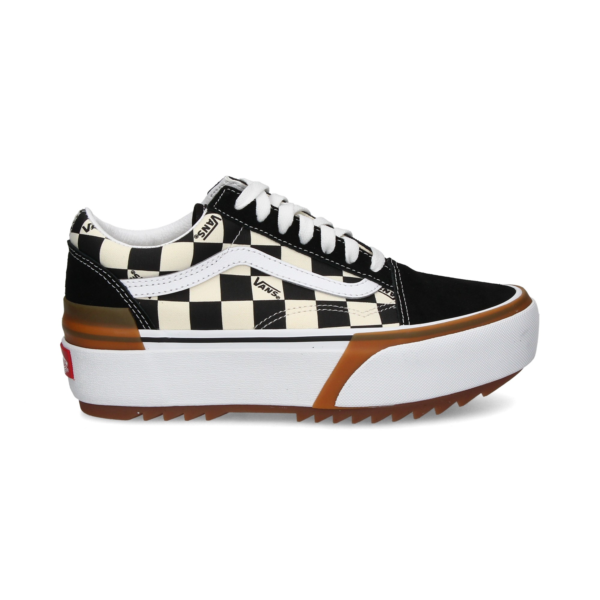 damero-platlado-tenis-negro-blanco