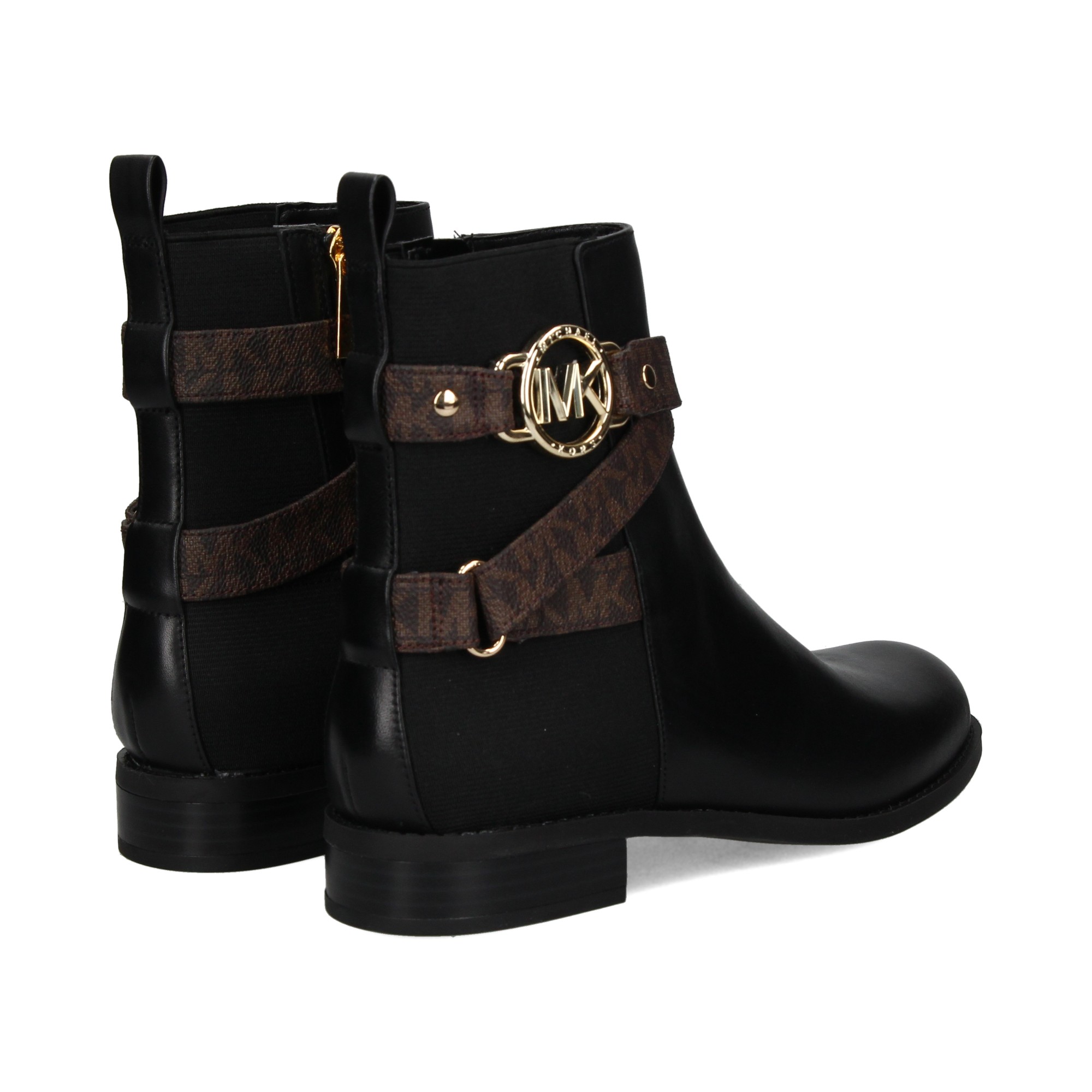 botin-aplique-logo-negro