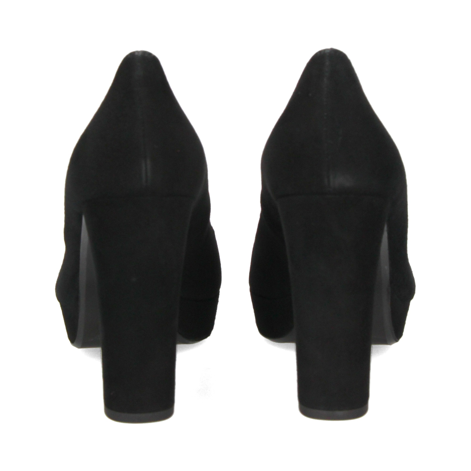 salon-plataforma-ante-negro