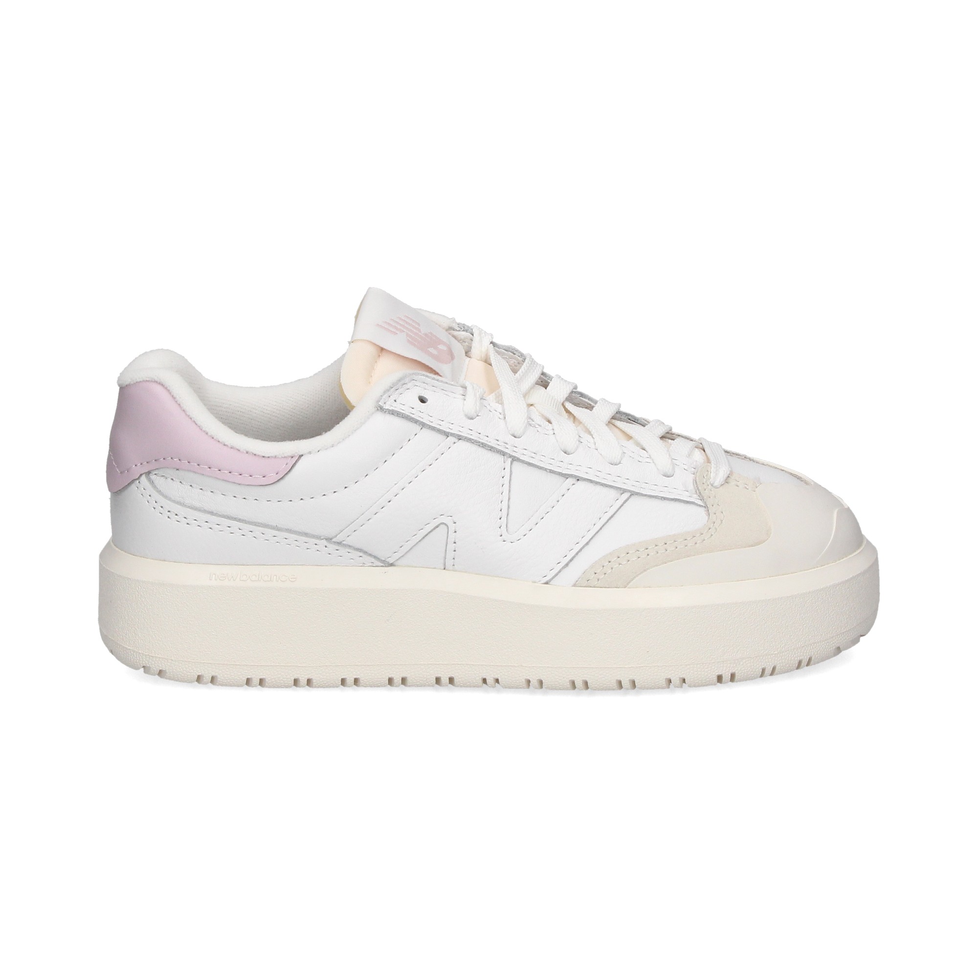 talon-malva-deportivo-piel-blanco