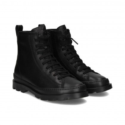 BOTIN ACORDONADO NEGRO