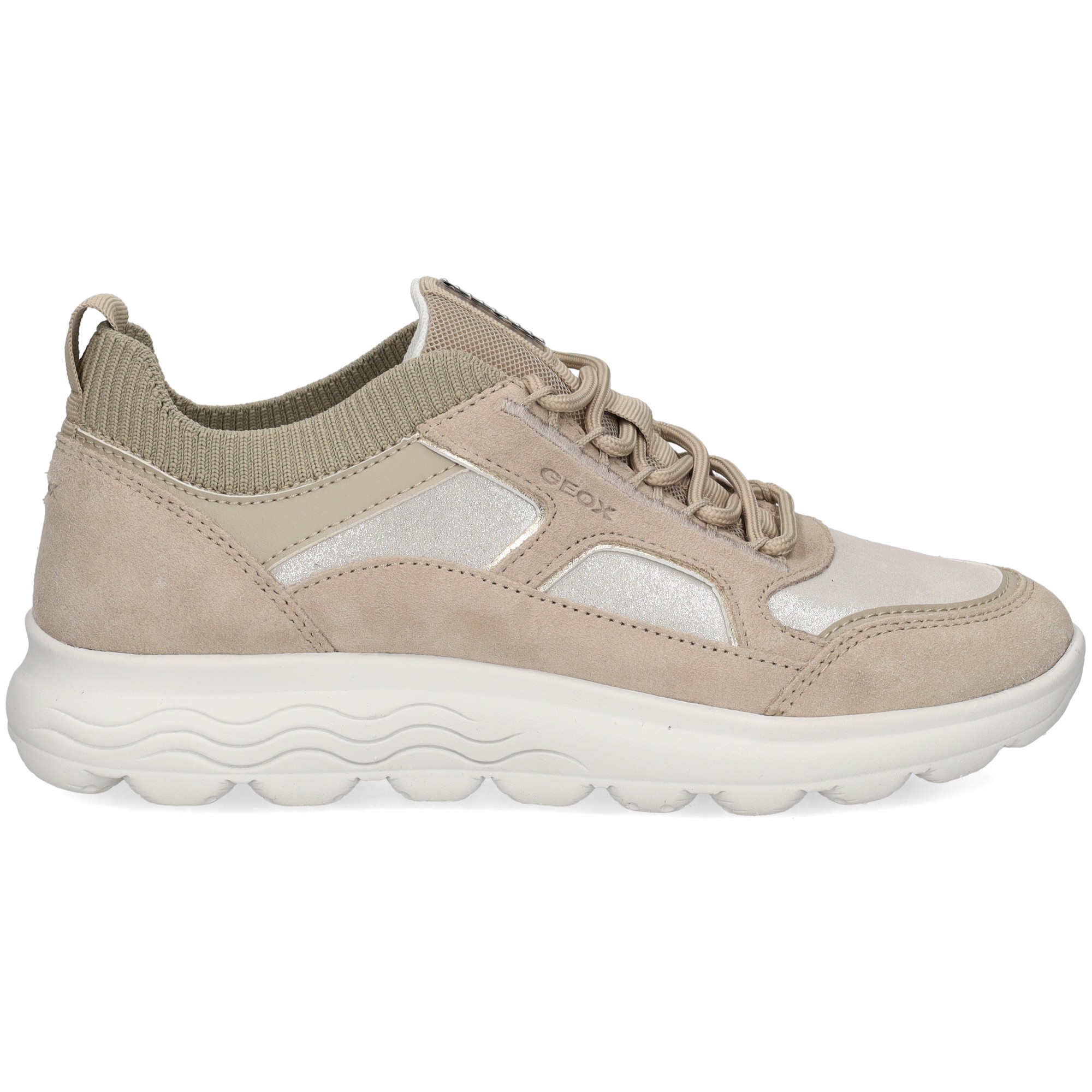 deportivo-ante-brillo-beige