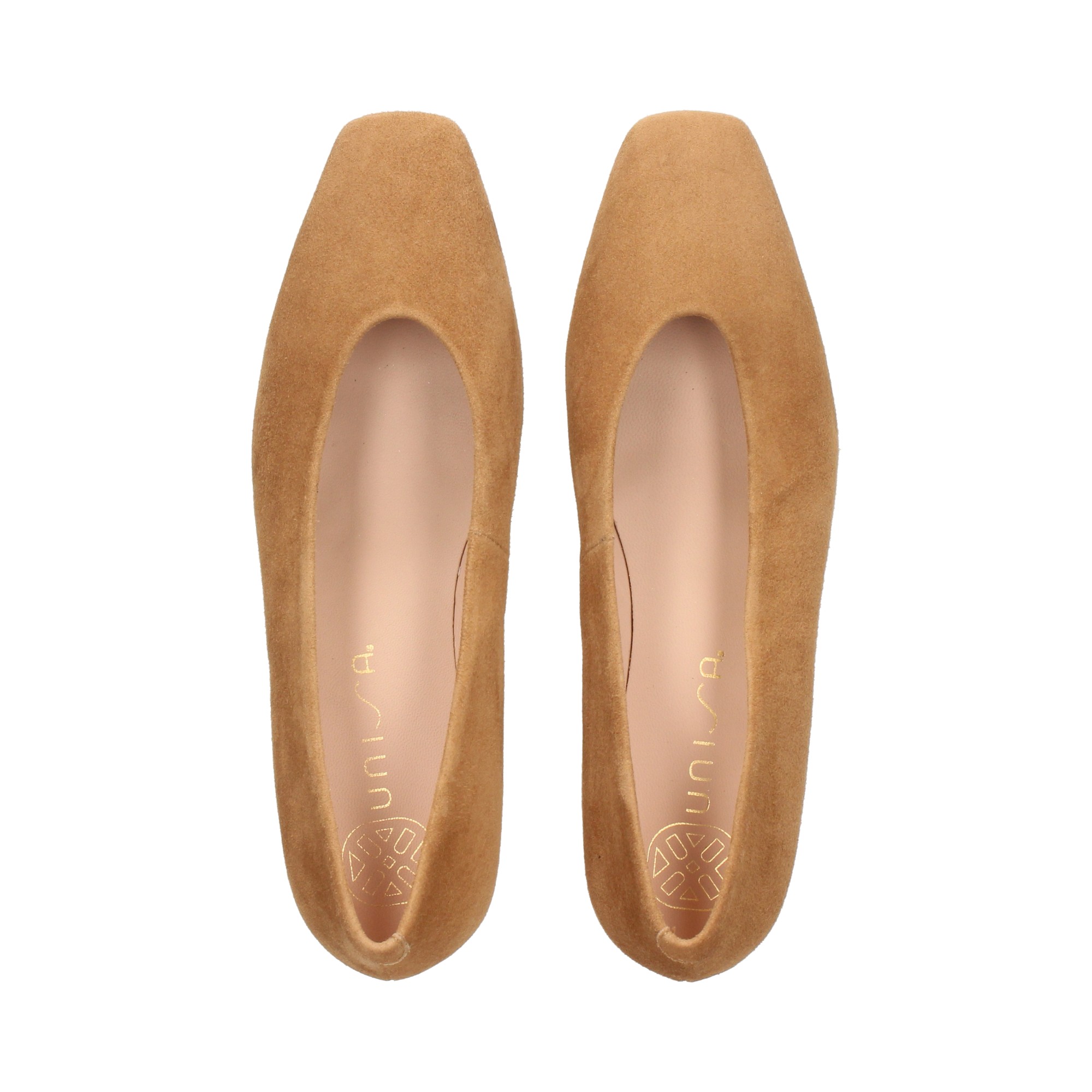 salon-ante-dark-camel