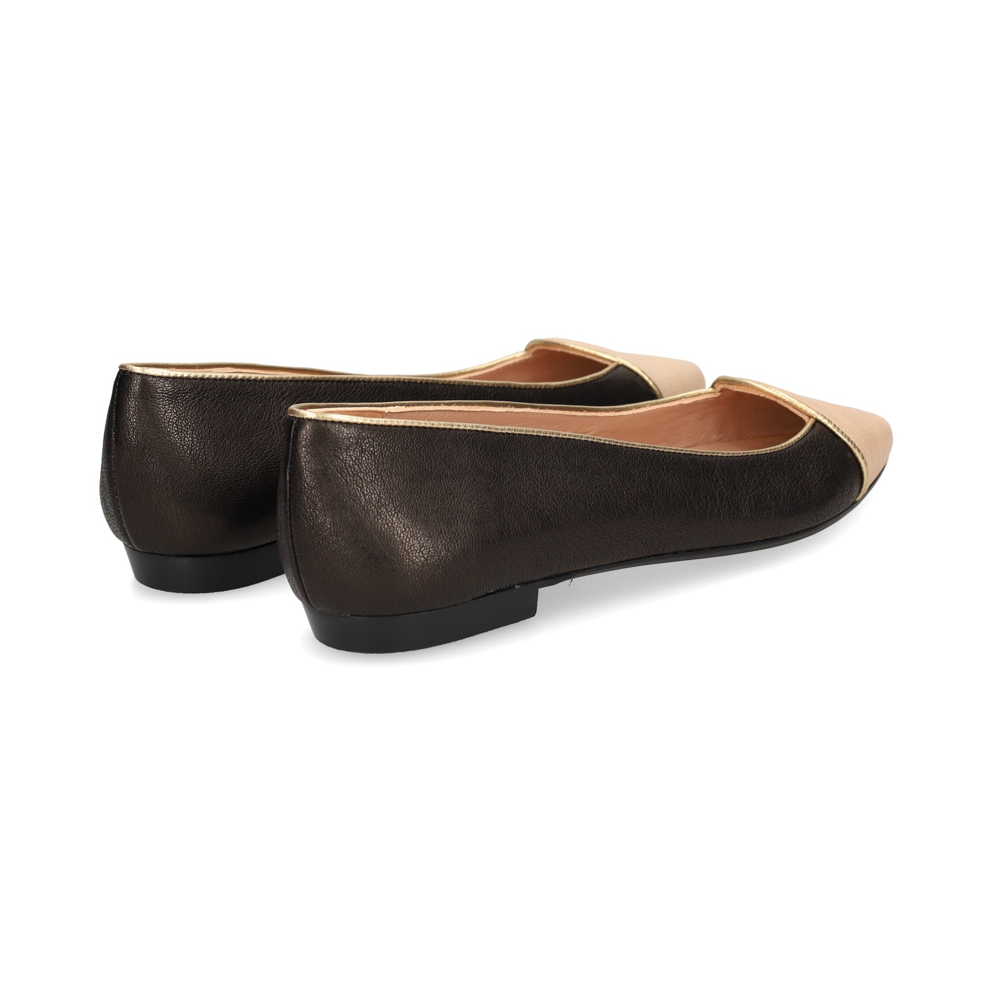 copete-beige-bailarina-negro