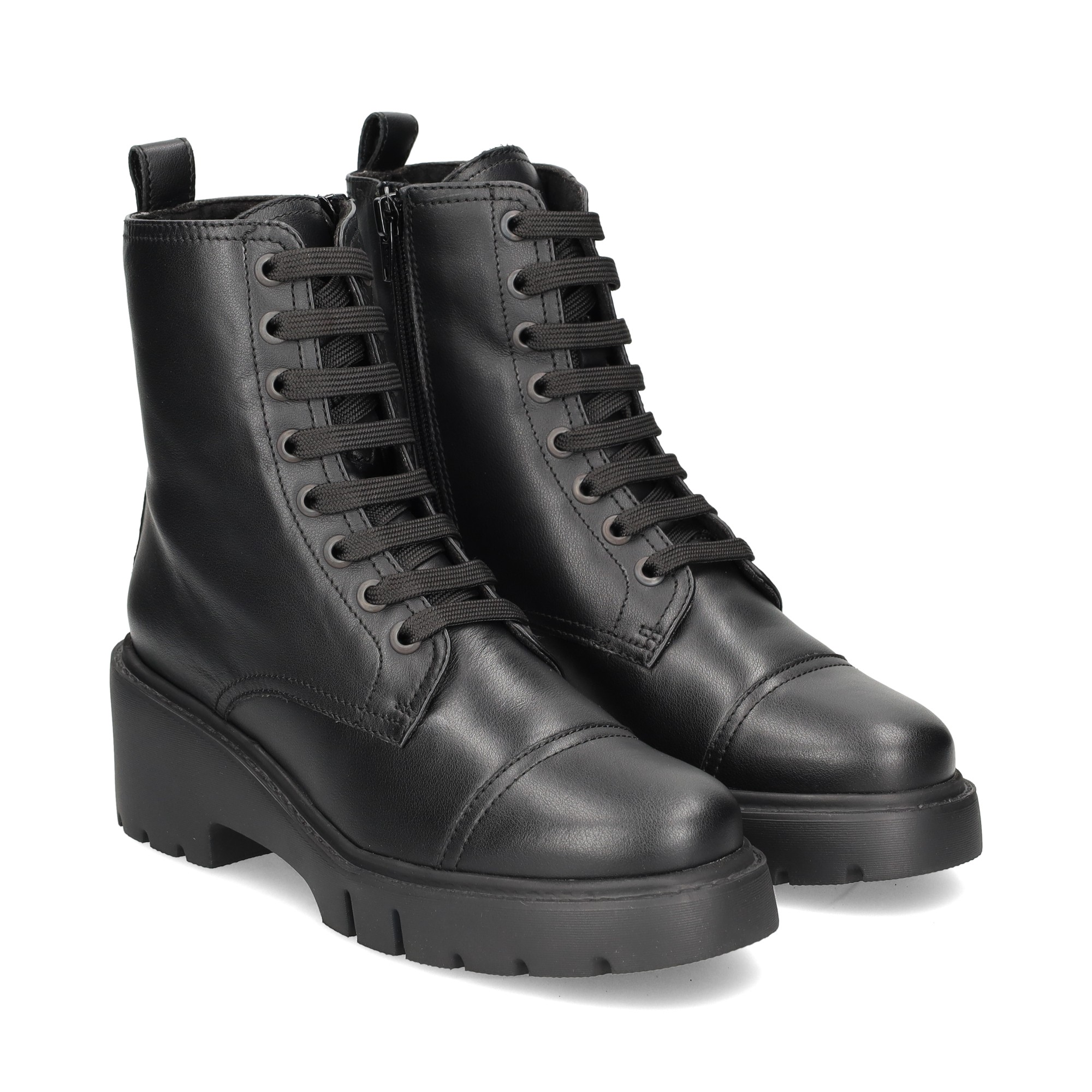 botin-partido-piel-negro