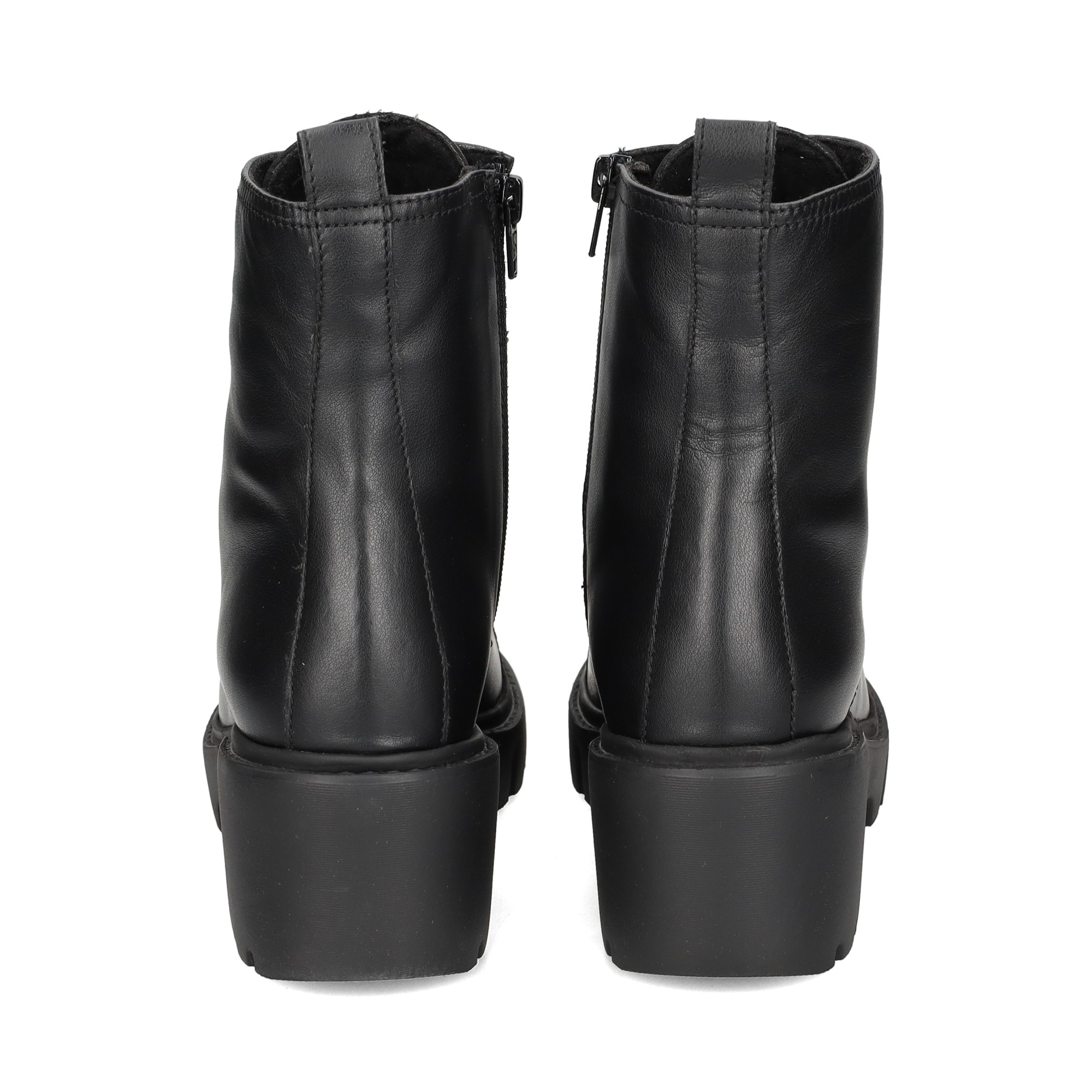 botin-partido-piel-negro