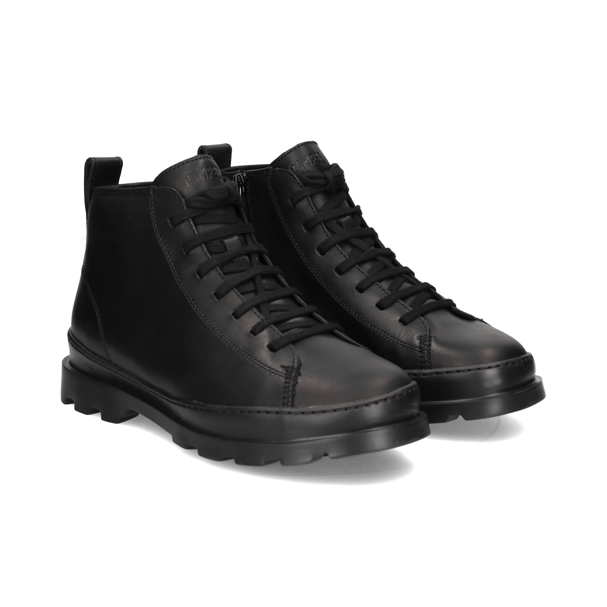 botin-acordonado-piel-negro