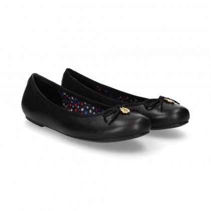 BALLERINA IN PELLE NERA ARCO