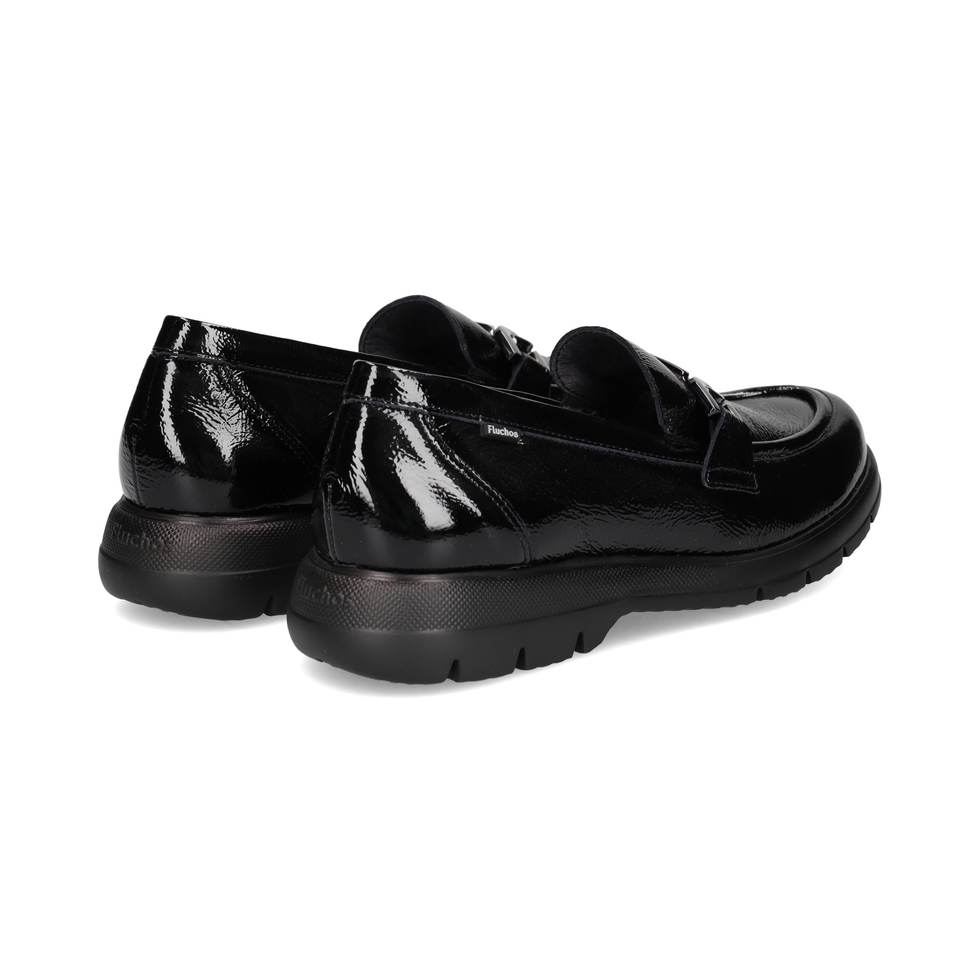 mocasin-eslabon-charol-negro