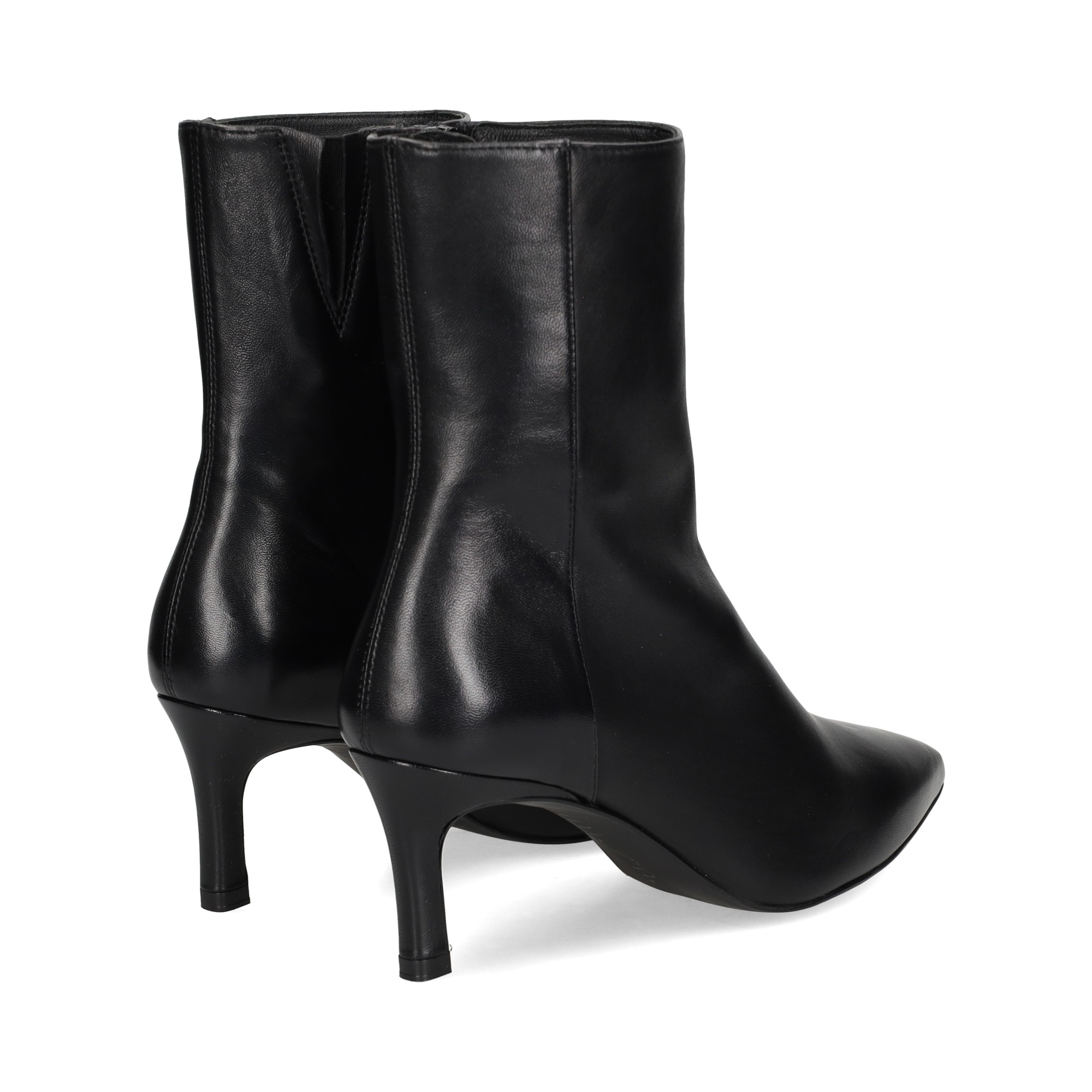 botin-piel-negro