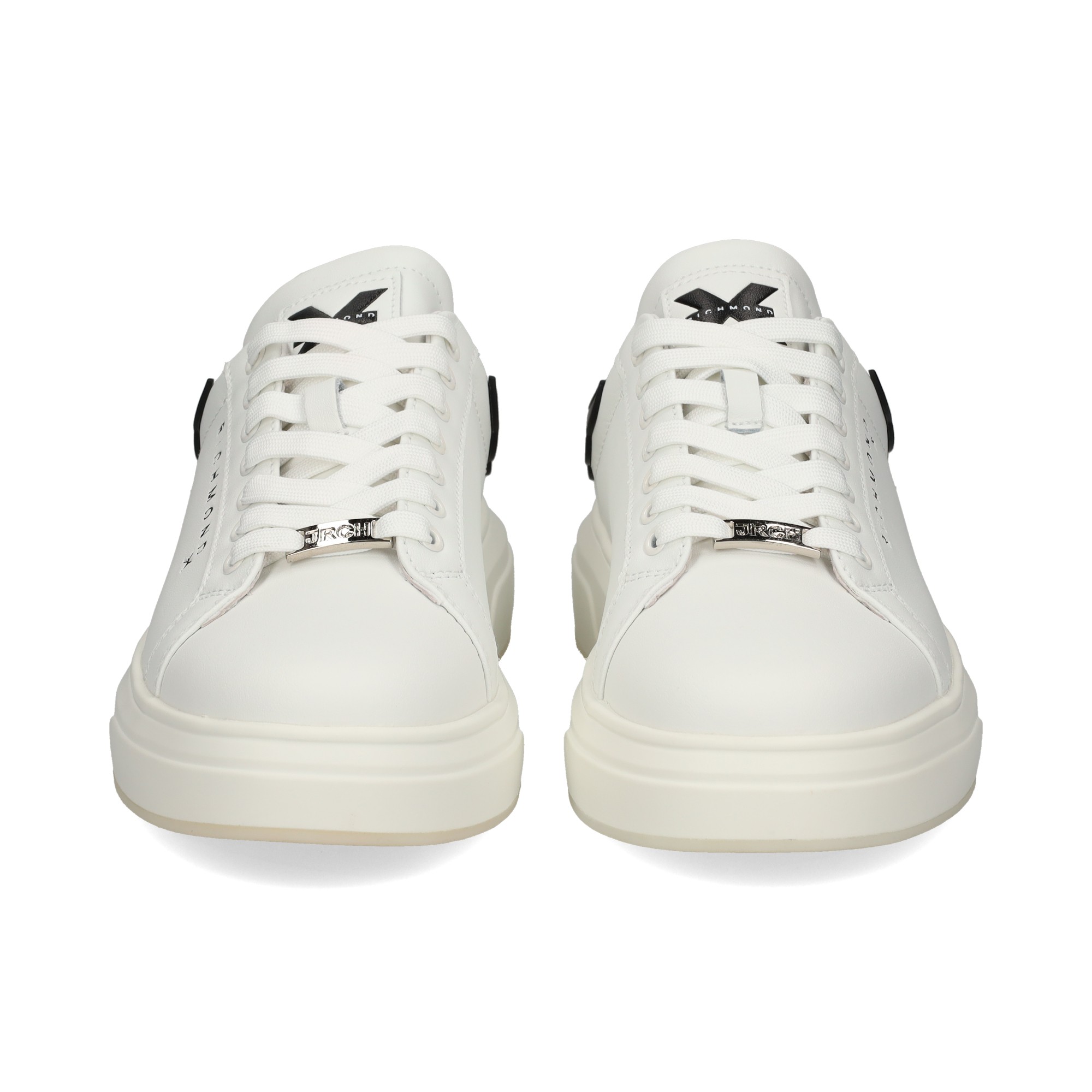 talon-negro-deportivo-blanco