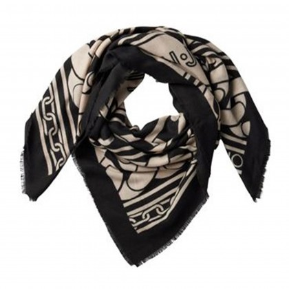 FOULARD