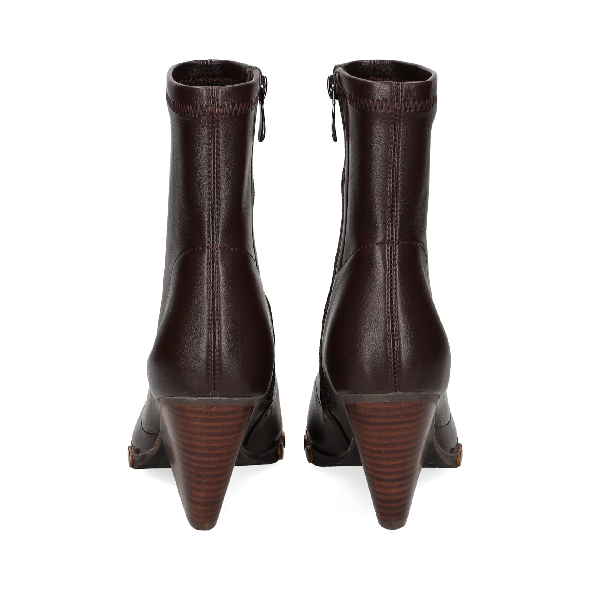 botin-tachas-napa-stretch-marron