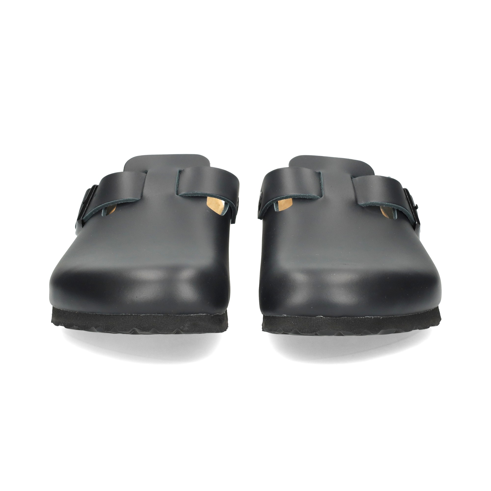 zueco-piel-negro