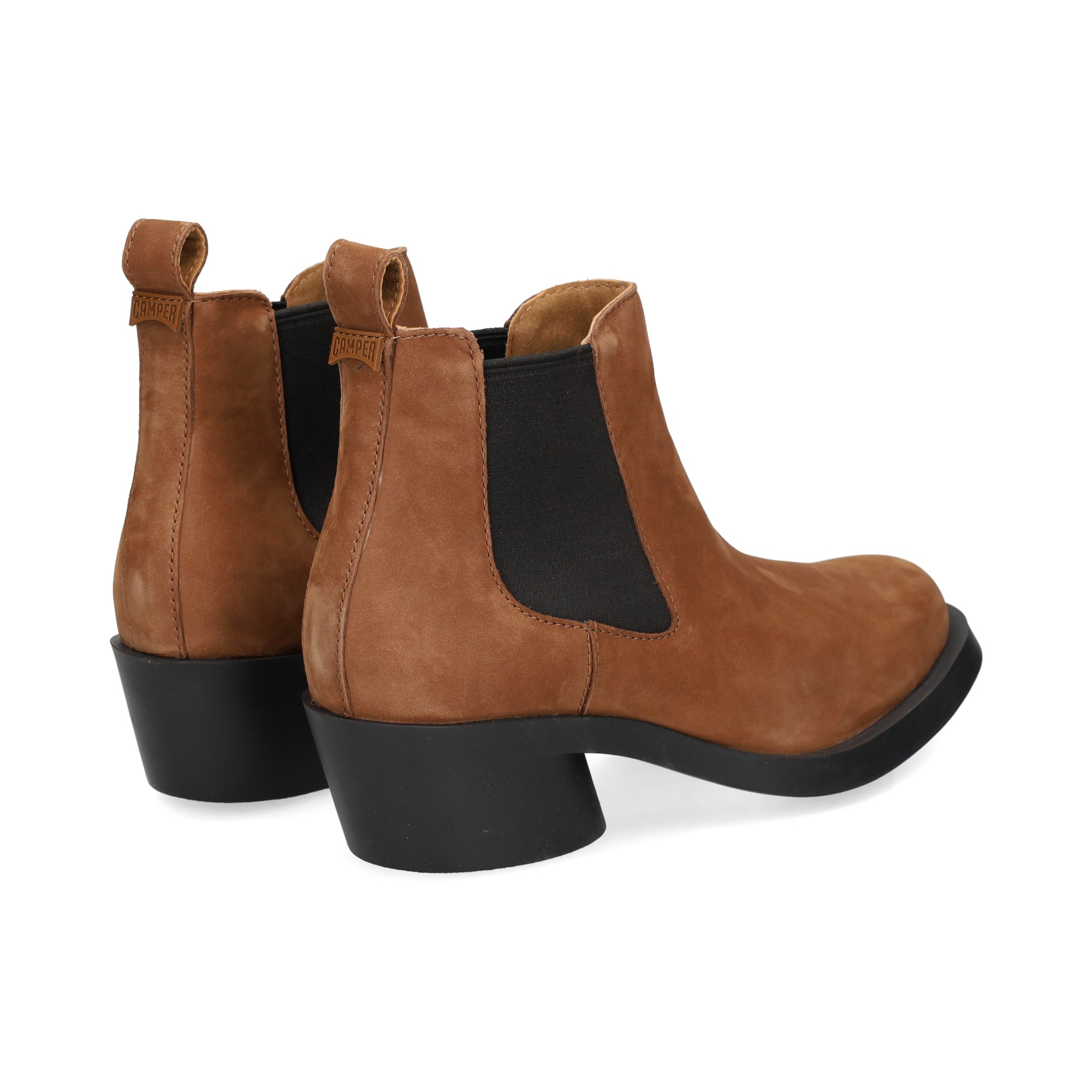 botin-elasticos-lados-nobuck-marron