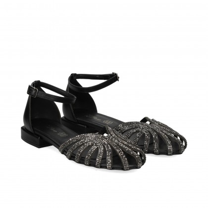 SANDALIA CON TALON STRASS NEGRO