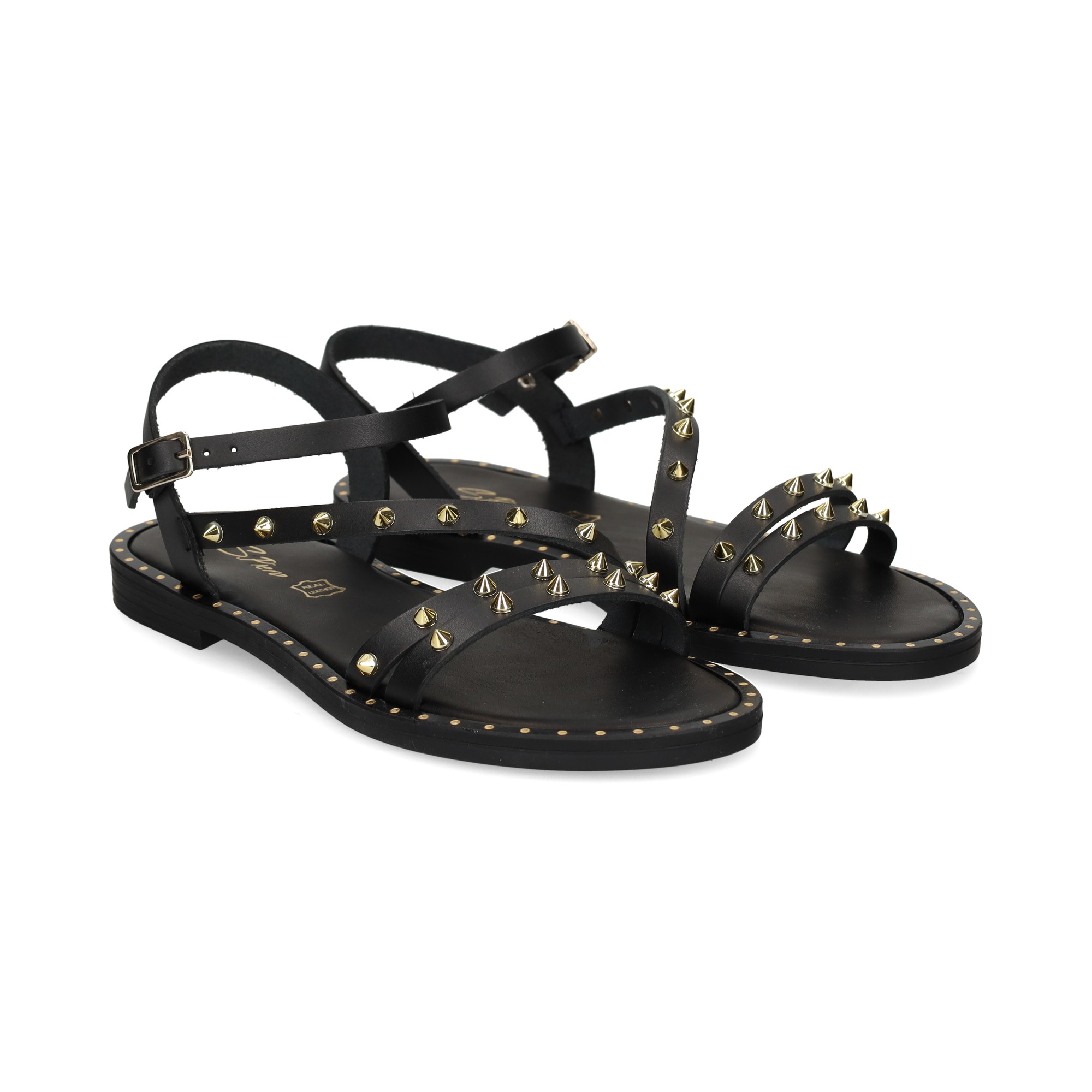 sandalia-tira-empeine-tachas-negro