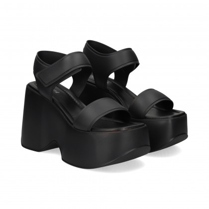 SANDALIA VELCRO GOMA NEGRO