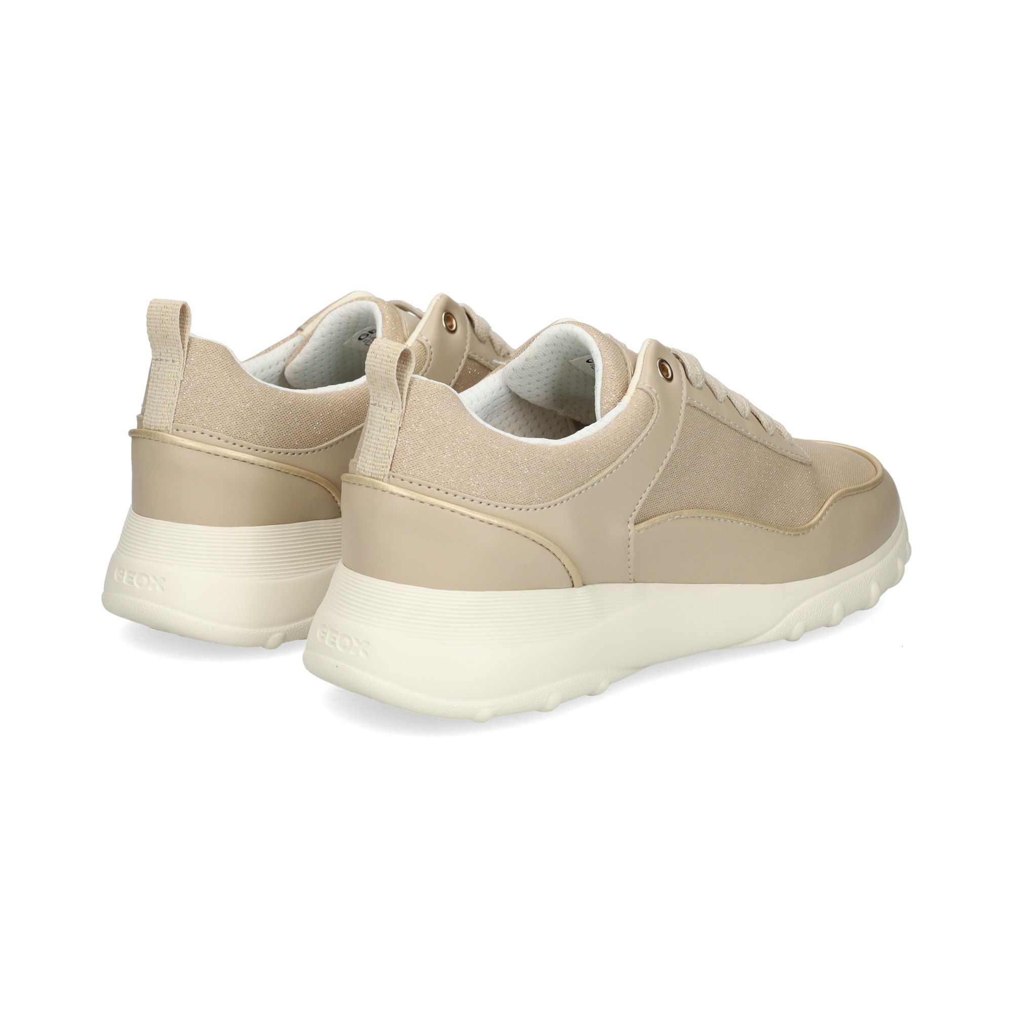 deportivo-pieltextil-brillo-beige