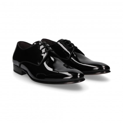 BLUCHER SMOOTH BLACK PATENT LEATHER