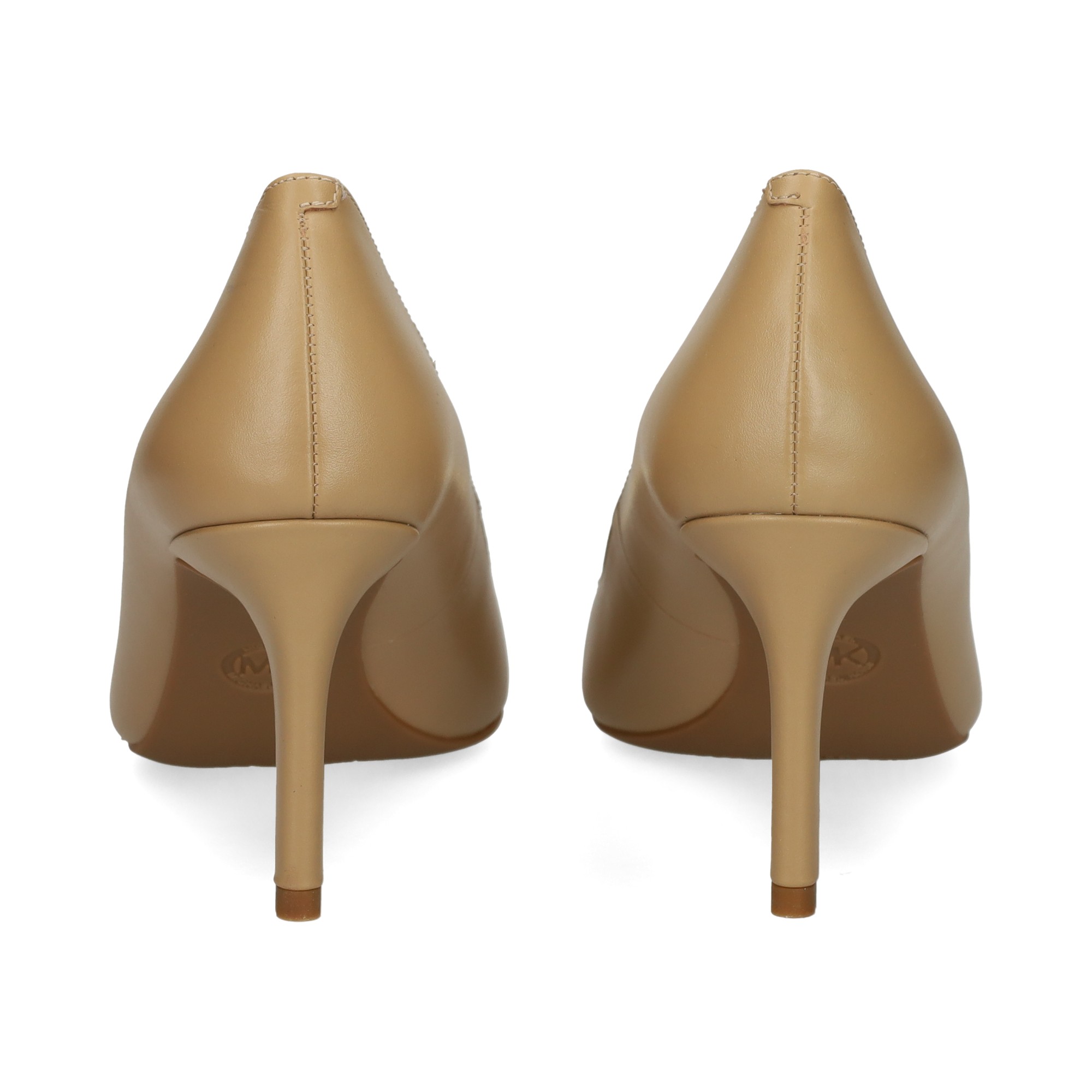 salon-eslabon-piel-beige