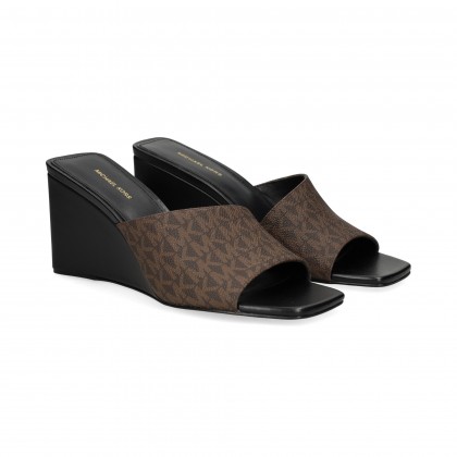 PALA CON CUNA LOGO MARRON 200 BROWN