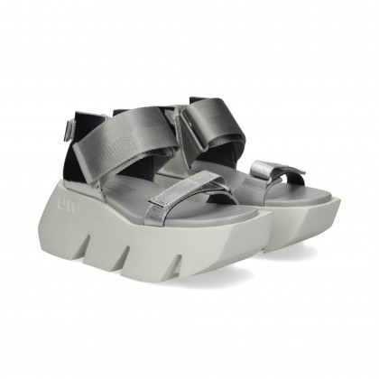 SANDALIA CINTAS VELCROS PLATA