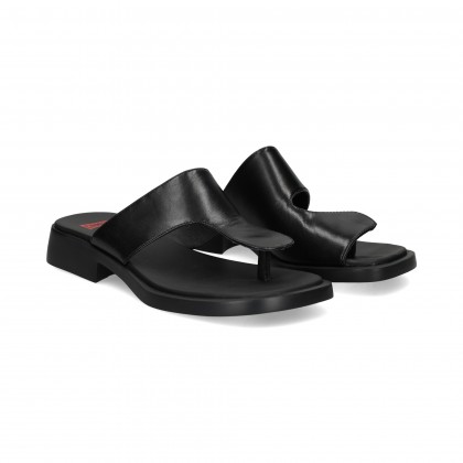 ESCLAVA PIEL NEGRO