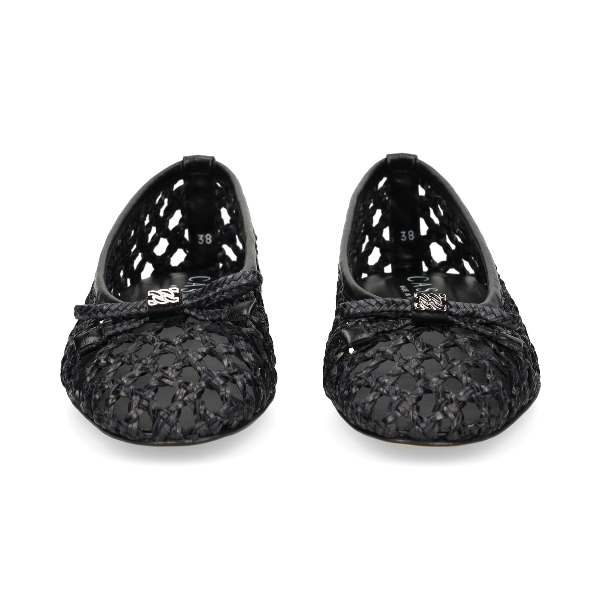 bailarina-trenzada-piel-negro