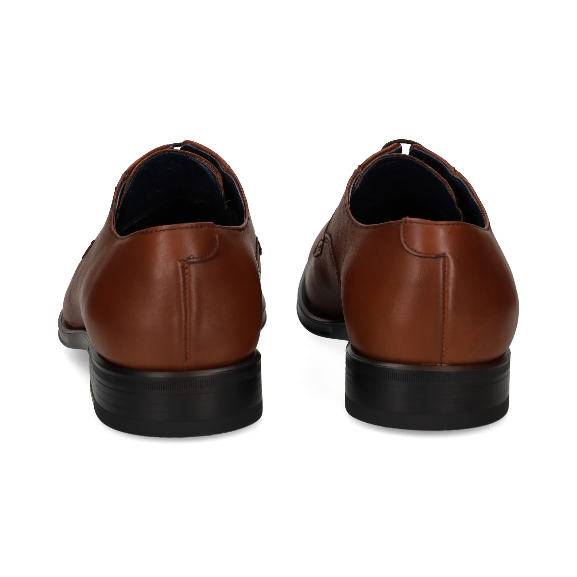blucher-liso-cuero