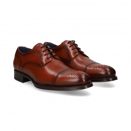 BLUCHER PICADO CUERO