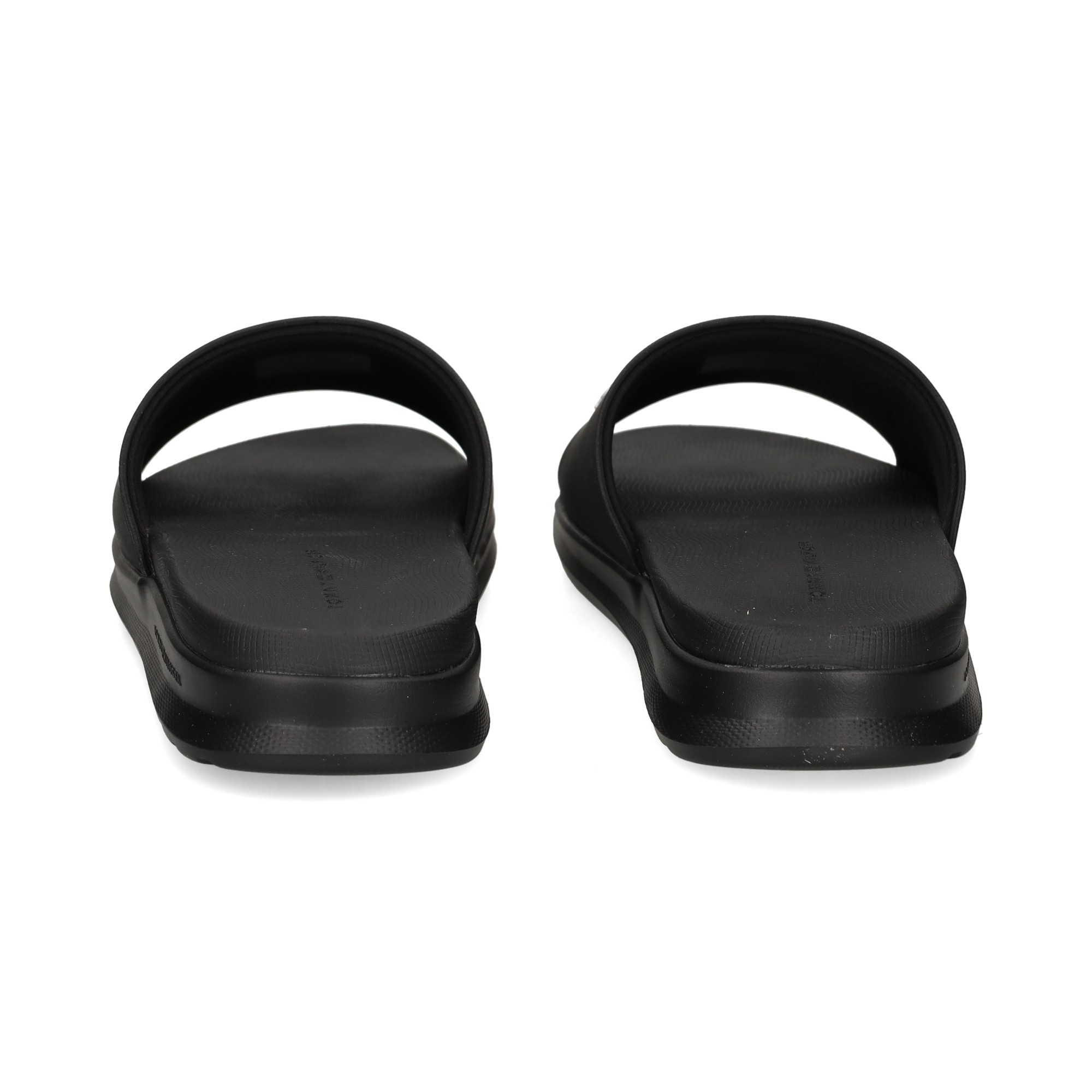 pala-piscina-hilfiger-blanconegro