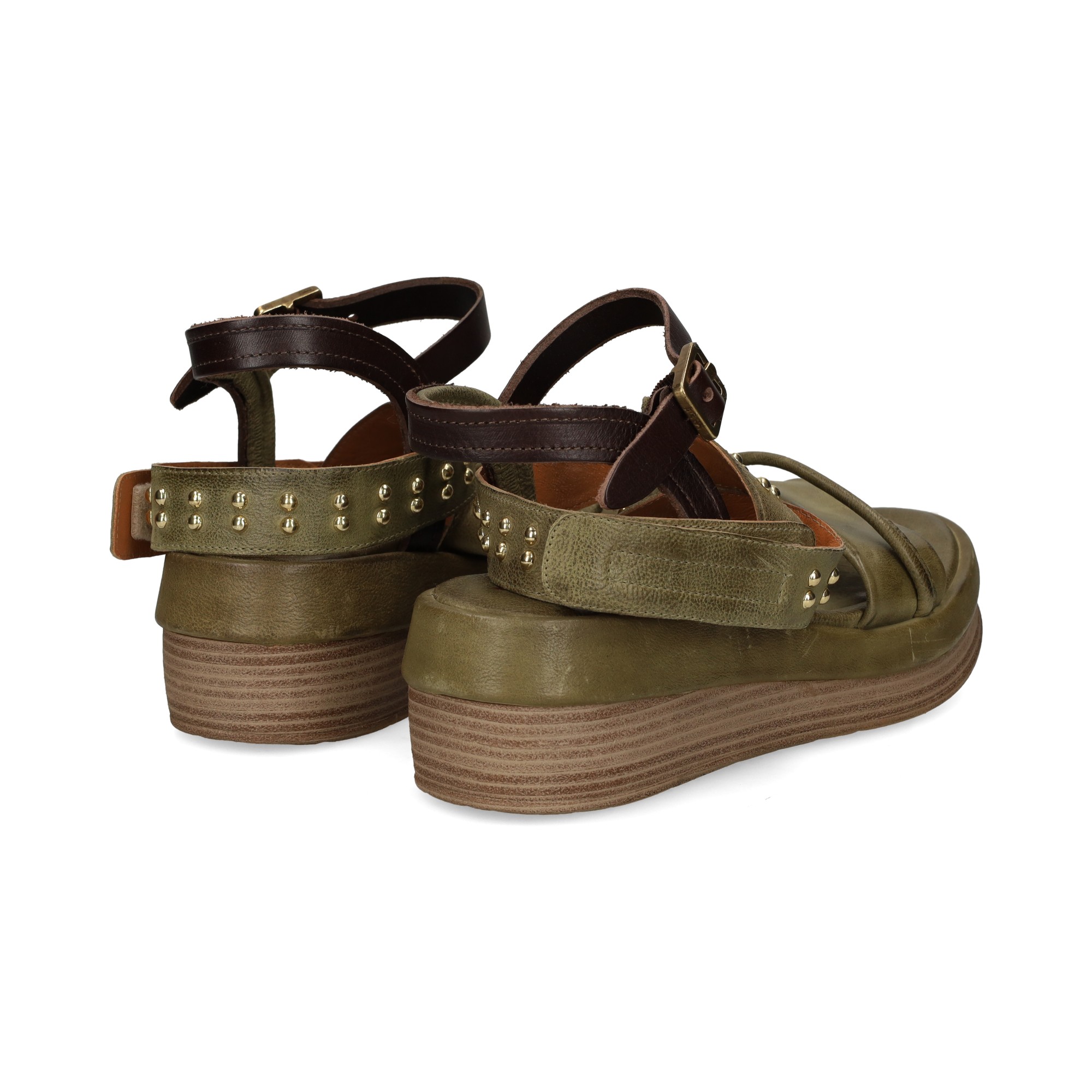 sandalia-pulseragilda-tachas-verde