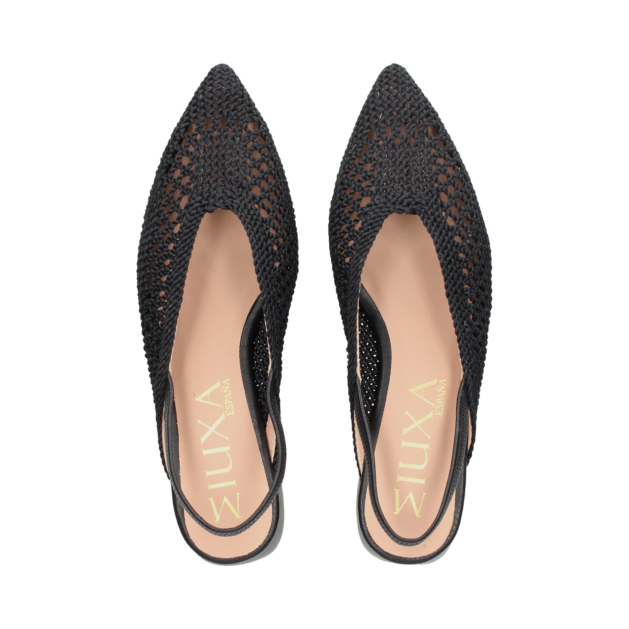 sin-talon-crochet-negro