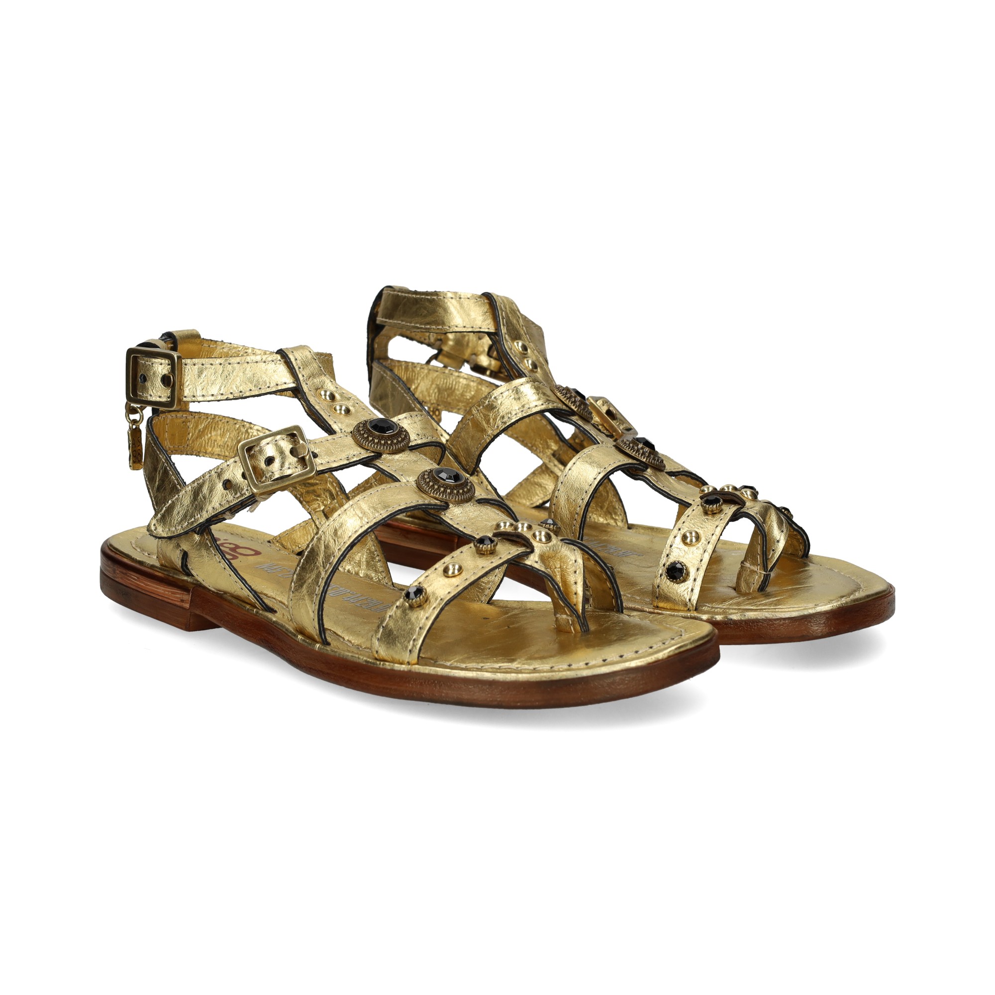sandalia-bb-tachas-oro