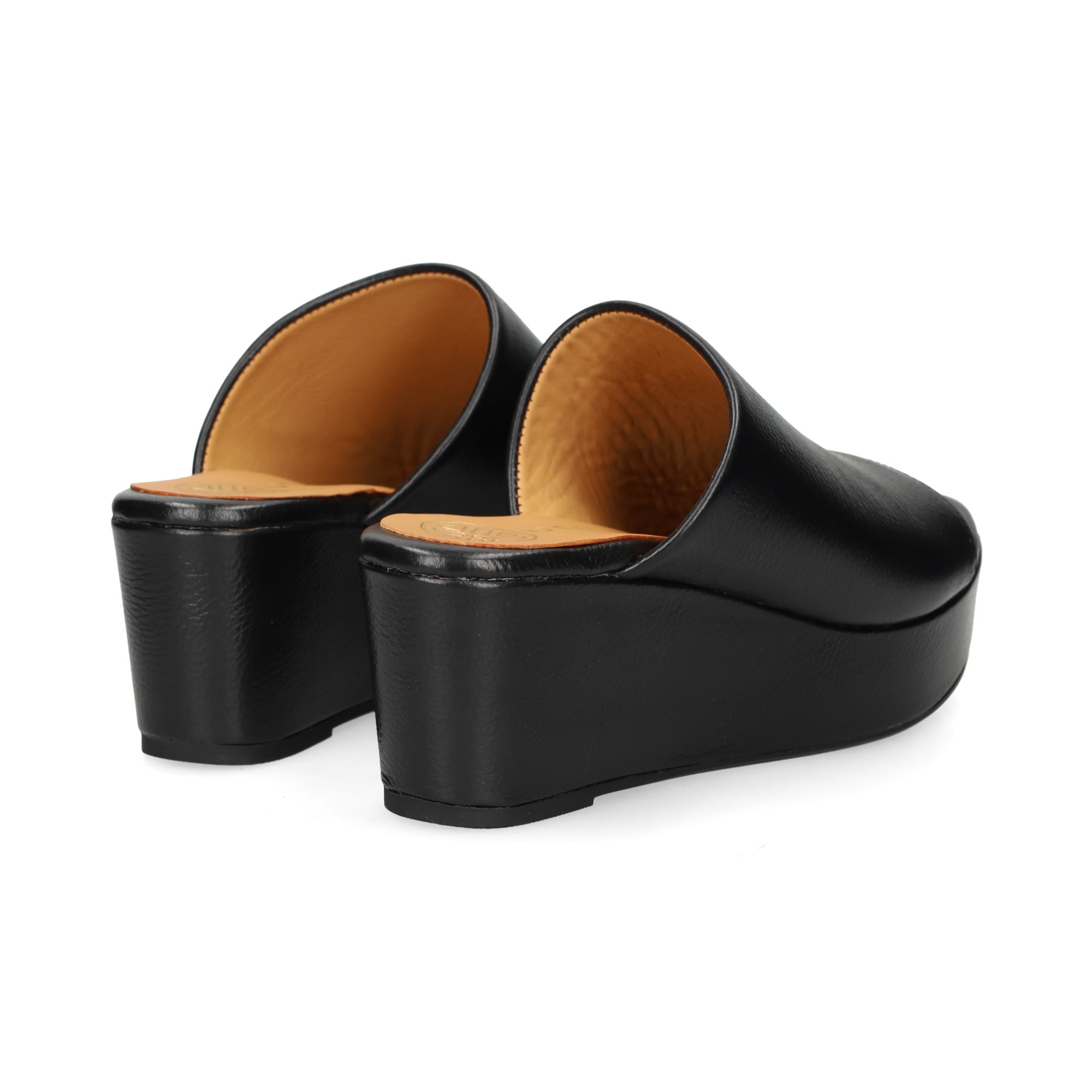 pala-plataforma-piel-negro